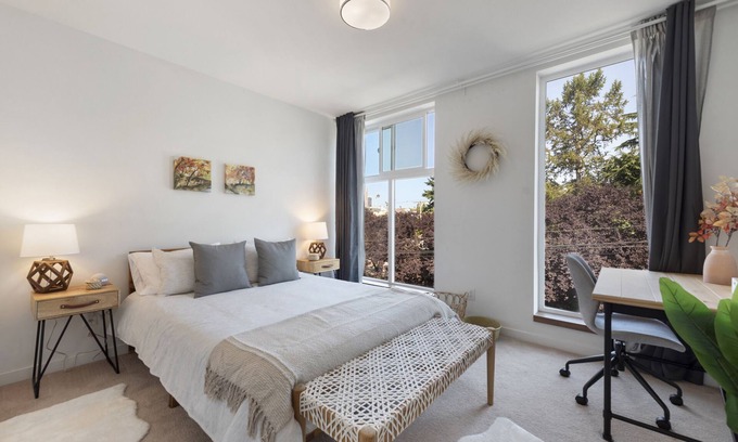 Squire Park House | Perch - Chic retreat near Seattle's heart. Enjoy skyline views, and easy city access.