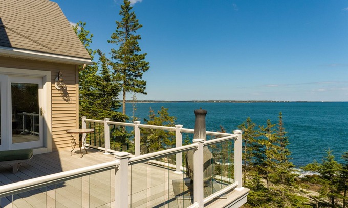 Georgetown House | Perched atop the Rocky Coast of the Atlantic Ocean with Stunning Views.