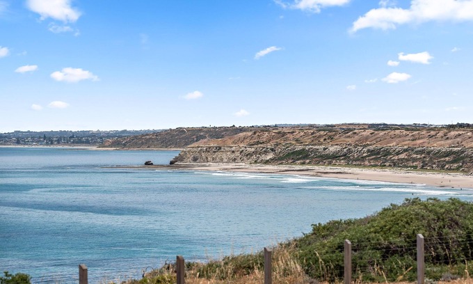 Port Willunga House | Percival Point ~ Port Willunga - Sweeping Pt. Willunga Sea Views