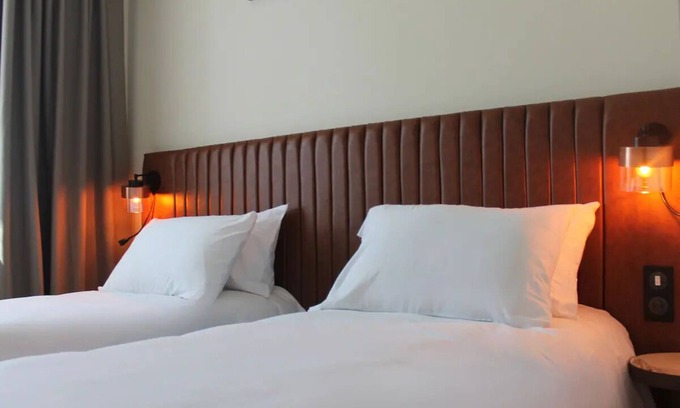 Signes Hotel | Perfect Le Castellet Getaway! Modern Haven w/Pool & Dining Near Local Adventure!