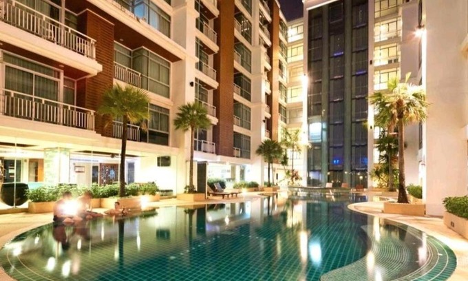 Patong Apartment | Perle Rare - Piscine, 2 vélos compris, Wifi privé
