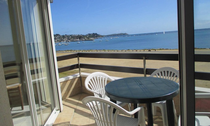 Perros-Guirec Apartment | PERROS-GUIREC, T2, PANORAMIC SEA VIEW OF THE STAY, THE BEDROOM AND THE TERRACE