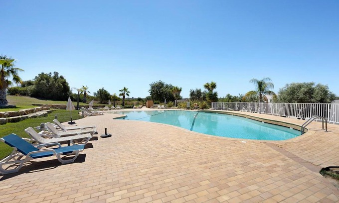 Estombar Apartment | Pestana Gramacho Residence T2