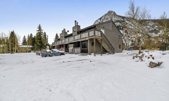 Frisco Condo | Pet Friendly 2 Bedroom Condo on the West End of Main Street!