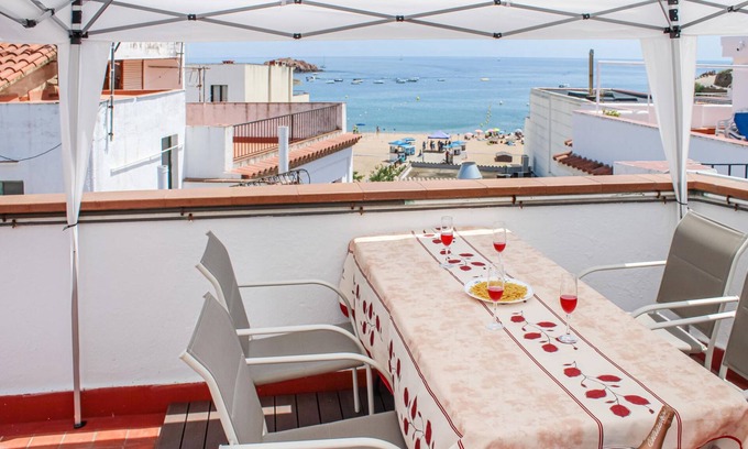 Tossa de Mar Apartment | Pet friendly apartment in Tossa de Mar