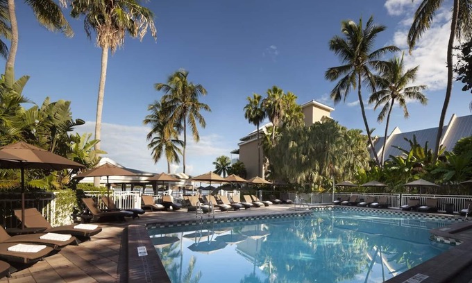 Historic Seaport Hotel | Pet-Friendly Coastal Retreat in Key West with Private Beach Access