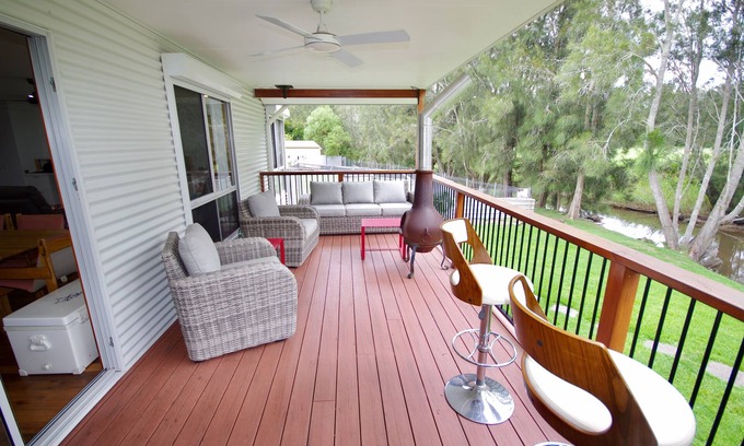 Surfside Cottage | Pet friendly cottage perfect for dog owners, bikers, kayakers and more!