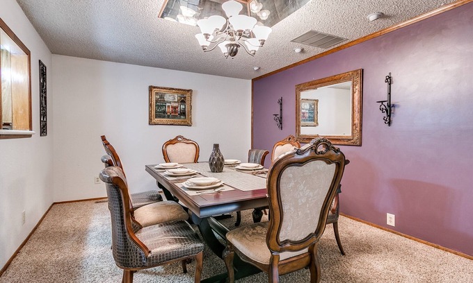 South Oklahoma City House | Pet Friendly Family-sized home with Private Pool & Game Room!