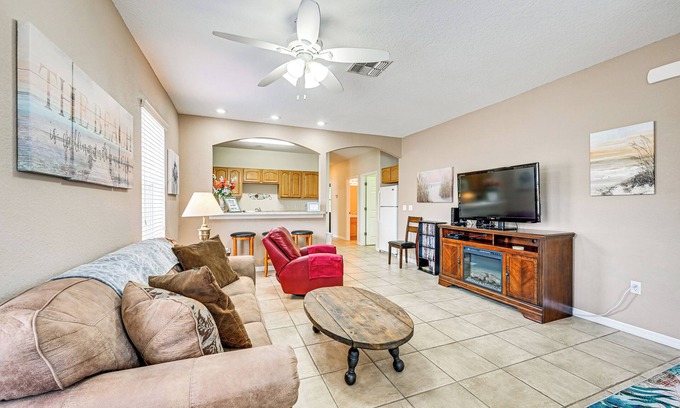 Sebring House | Pet-Friendly Gem w/Yard & Pool Access in Sebring