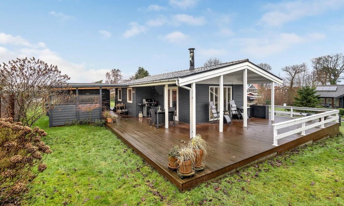 Hasmark Strand House | Pet friendly home in Otterup with WiFi