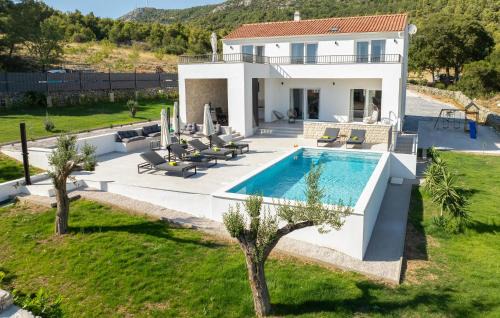 Sibenik House | Pet Friendly Home In Sibenik