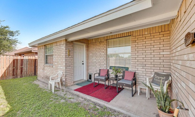 San Juan Apartment | Pet-Friendly Home w/Private Fenced Yard & Grill