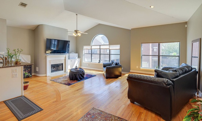 Willow Meadows/Willowbend Area House | Pet-Friendly Houston Escape w/ Fenced-In Yard