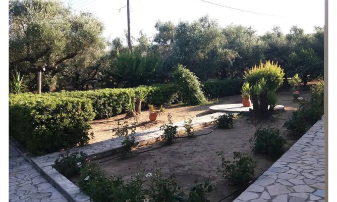 Agrilia Apartment | Pet-Friendly Studio Apartment Aquarius 6 with Sea View & Balcony