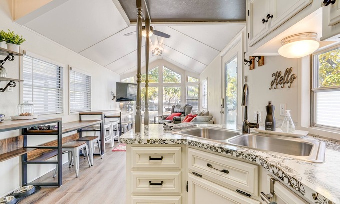 Hurricane Cottage | Pet-Friendly Utah Cottage Near Zion National Park!