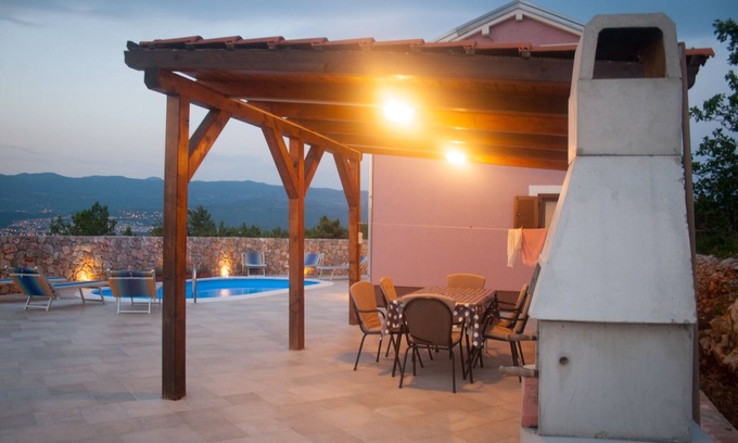 Silo Villa | Pet friendly villa with private pool, 300 meters from beach in peacefull area