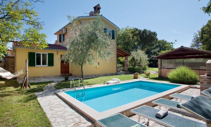 Babici Villa | Petra Villa - Charming Traditional Istrian Villa with Private Pool in a Peaceful and Tranquil Setting ! - Free WiFi