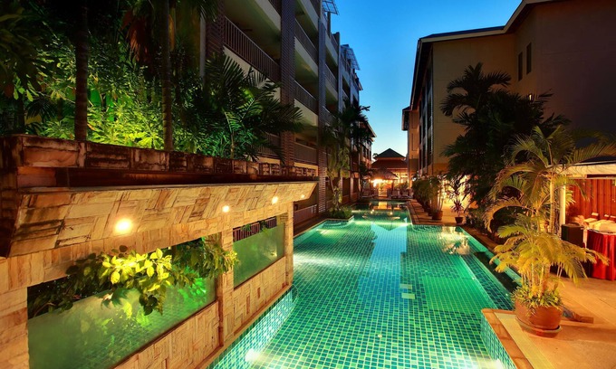 Karon Hotel | PGS Hotels Casa Del Sol, is located on the perfect place at the south-Western.