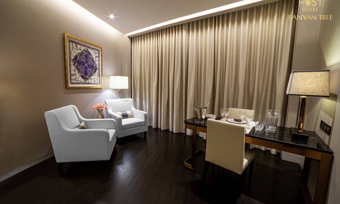 Golden Triangle Apartment | PH Suites at Banyan Tree Studio King Suites - 17