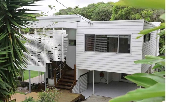Forster House | Phoenix Beach House