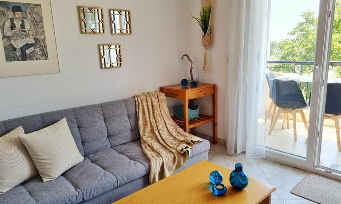 Golden Beach House | Physis - Seaview Maisonette