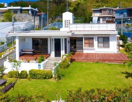 Kadena-cho Villa | Piano & Resort Villa「Klangmeer Kohinoor」