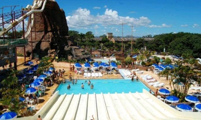 Caldas Novas Hotel | Piazza diRoma