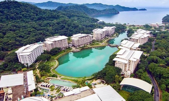 Nasugbu Apartment | Pico de Loro Beach and Country Club 3brPentJacBrig