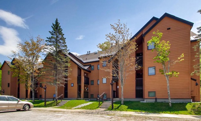 Killington House | Pico Village Resort