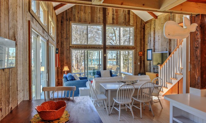 Cataumet Cottage | Picture perfect guest cottage offers privacy, sea breezes and views