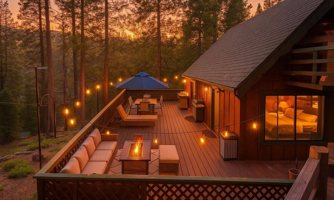 West Village Cabin | Piece of Paradise ~ Dream Deck + A/C
