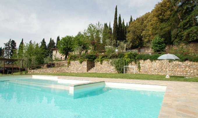 Pieve a Presciano Apartment | Pieve A Presciano Apartment Sleeps 6 Pool WiFi
