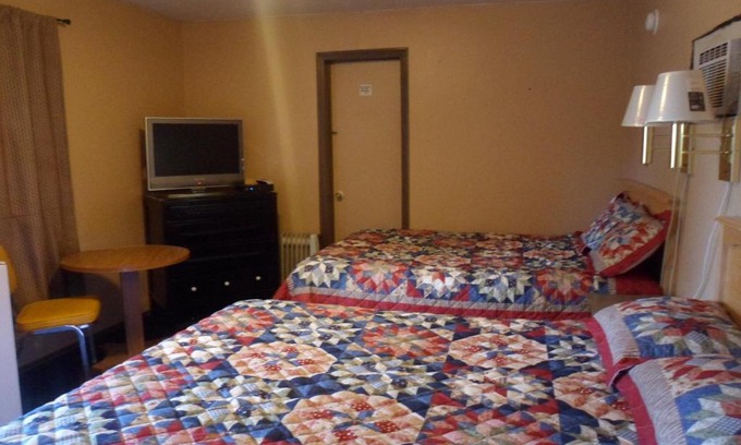Wellington Hotel | Pillow Talk Motel