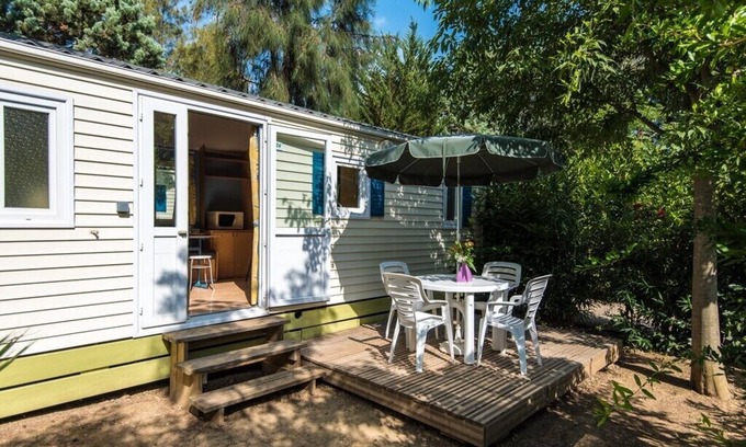 Argeles-sur-Mer RV Rental | Pinède Enchantée Summertime 2 pers clim.