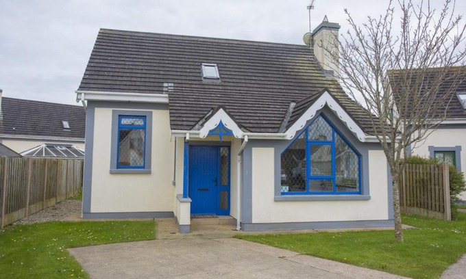 Rosslare House | Pine Grove Holiay Homes No 5