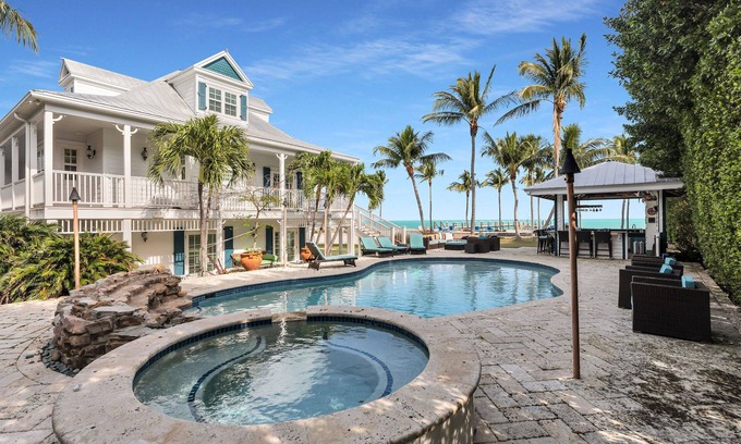 Islamorada House | Pineapple Beach : 5 BR, 4.5 BA in Islamorada, Sleeps 10