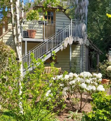 Thakeham Apartment | Pinecroft Barn - Relax & Unwind!
