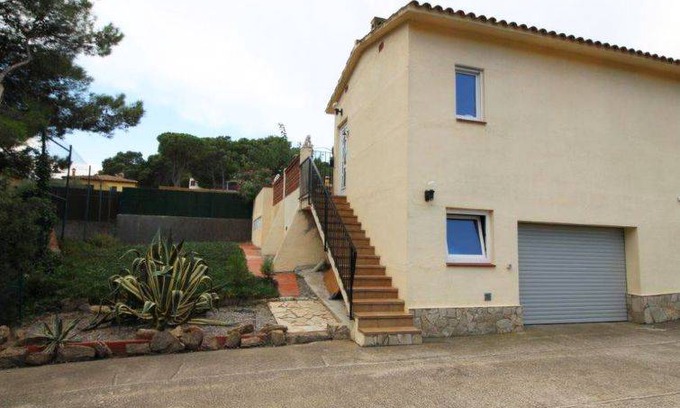 Pals House | Pineda 6B