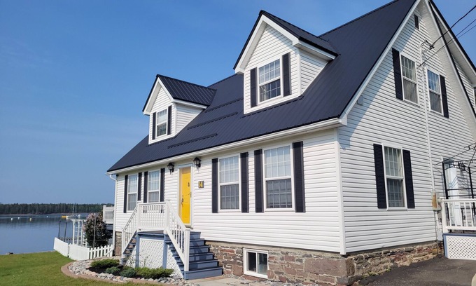St. Andrews House | Pinnacle of St. Andrews by the Sea - Exquisite seaside home.