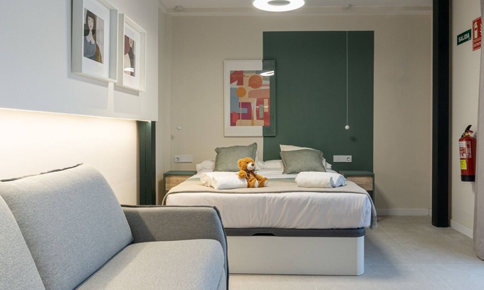 Camins al Grau Apartment | Pintor Nicolau C - Estudio Chic por 4 PAX
