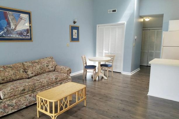 Surfside Beach House | Plantation 8-O