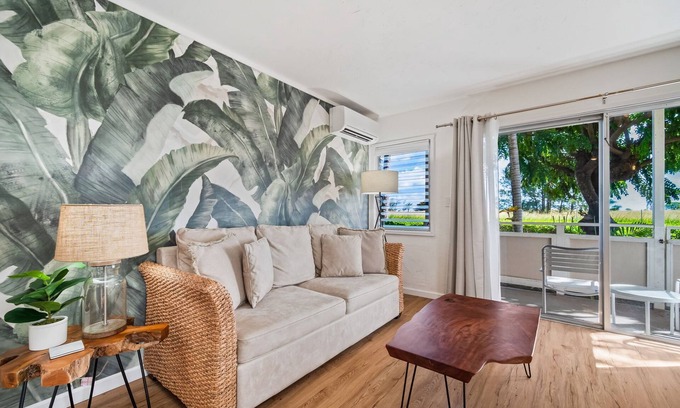 Wailua Condo | Plantation Hale Suite J8 AC, King Bed, Garden View, Ground Floor, Near Shops