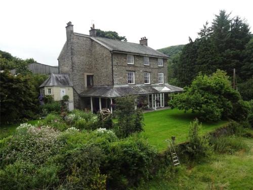 Llanbrynmair Bed & Breakfast | Plas Esgair