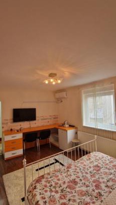 Cuprija House | Plavi Dom