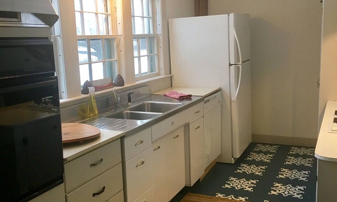 Wolfeboro House | Play, sled, ski, skate, and more! Snowmobile trails!