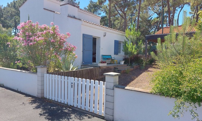 La Faute-sur-Mer House | Pleasant house in quiet residential area on the Presqu'île de l'aiguillon