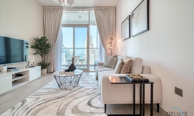 Dubai Marina Apartment | Pleasant 1BR in Studio One Dubai Marina by Deluxe Holiday Homes