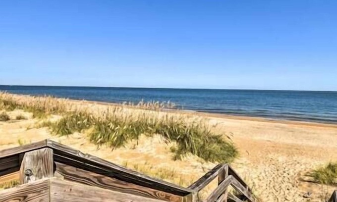 East Ocean View House | Pleasant House by the beach