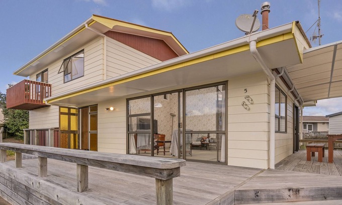 Pauanui House | Pleasant Pauanui - Pauanui Holiday Home