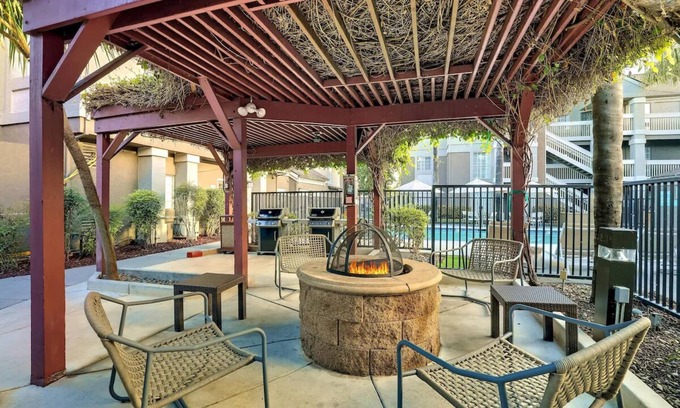 San Jose Resort | Pleasant Stay, Convenient Location! 2 Spacious Units, Free Breakfast, Kitchen!